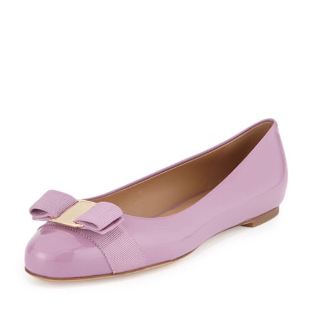 Salvatore Ferragamo Varina Patent Bow Flats - Picture 1 of 7